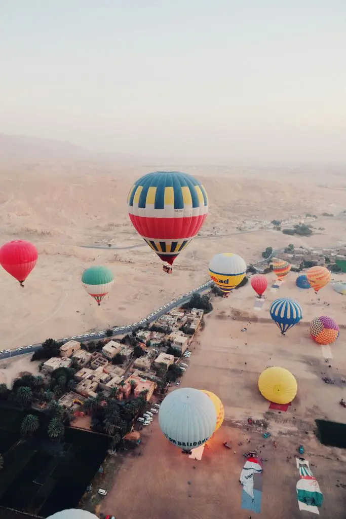 solo female travel guide Egypt