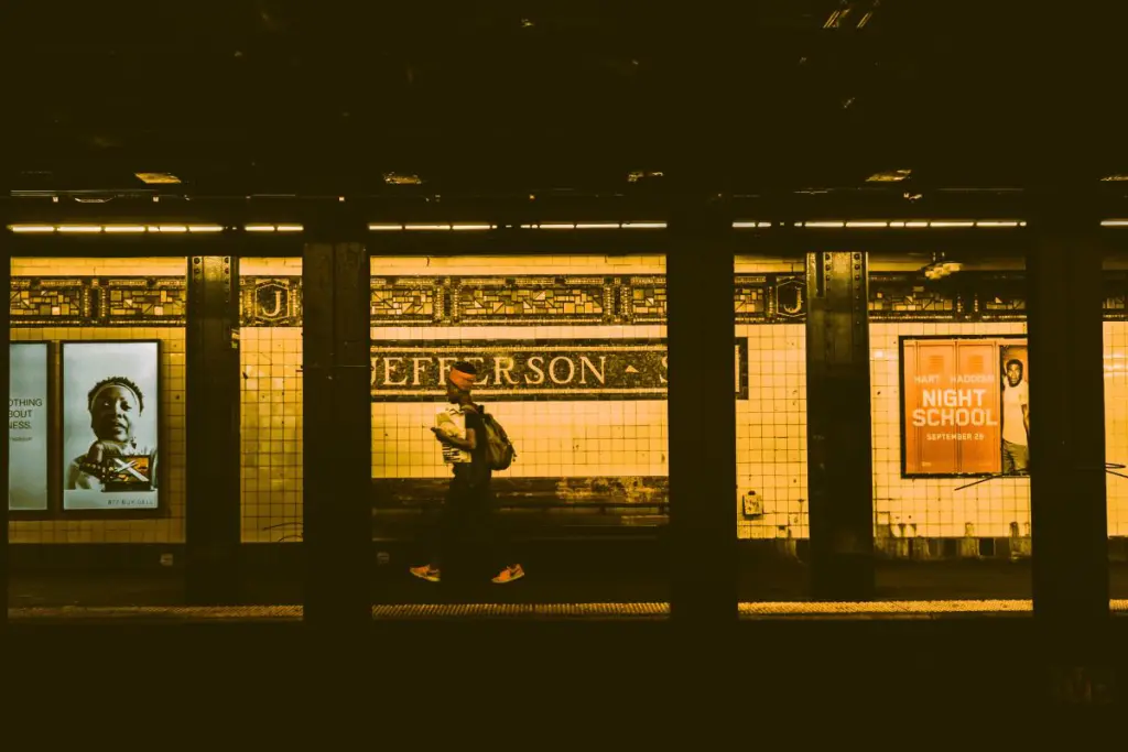 NYC Travel Safety Tips Every Woman Should Know 2 NYC